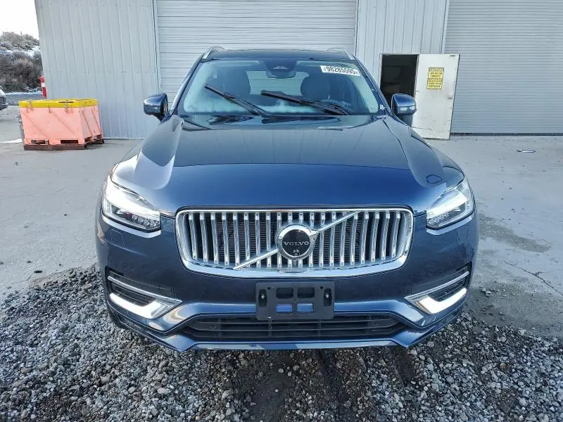 2025 VOLVO XC90 ULTRA  
