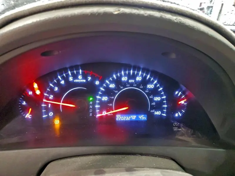 2011 TOYOTA CAMRY BASE  