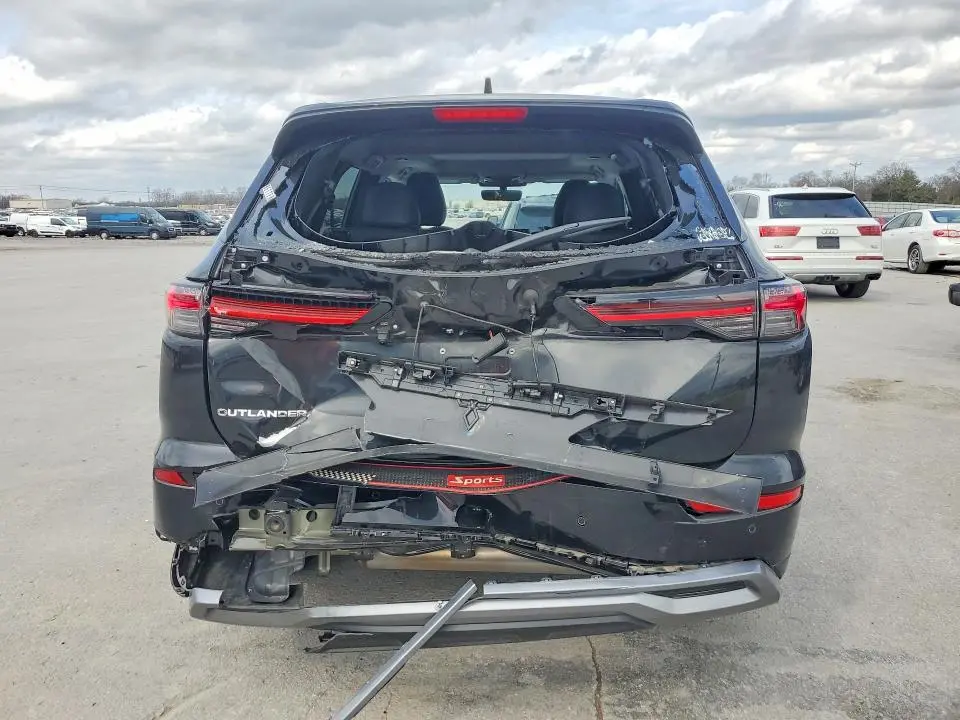 2025 MITSUBISHI OUTLANDER SE  