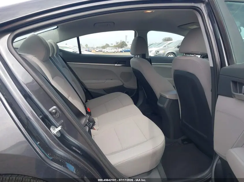 2020 HYUNDAI ELANTRA SE
