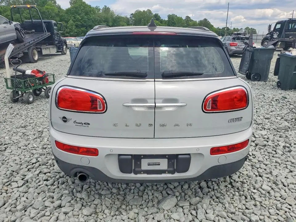 2019 MINI COOPER CLUBMAN  