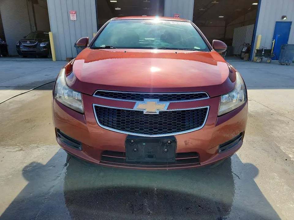 2012 CHEVROLET CRUZE LT  