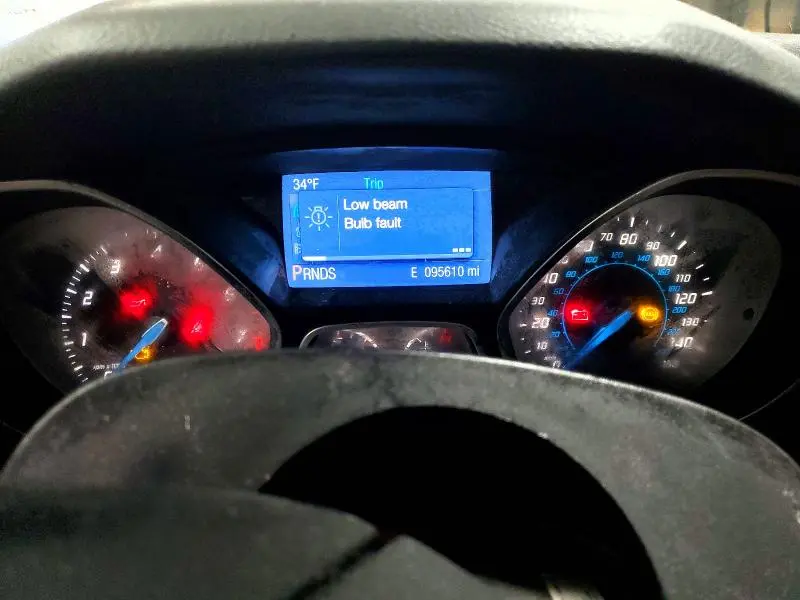 2014 FORD FOCUS SE  