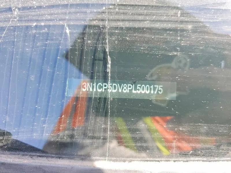 2023 NISSAN KICKS SR  