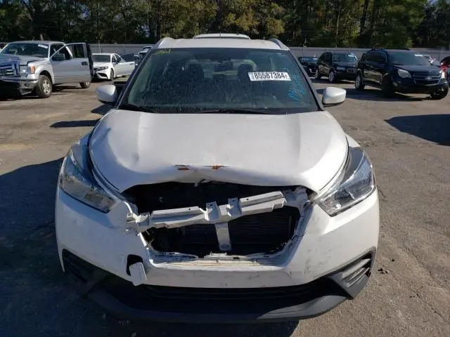 2019 NISSAN KICKS S  