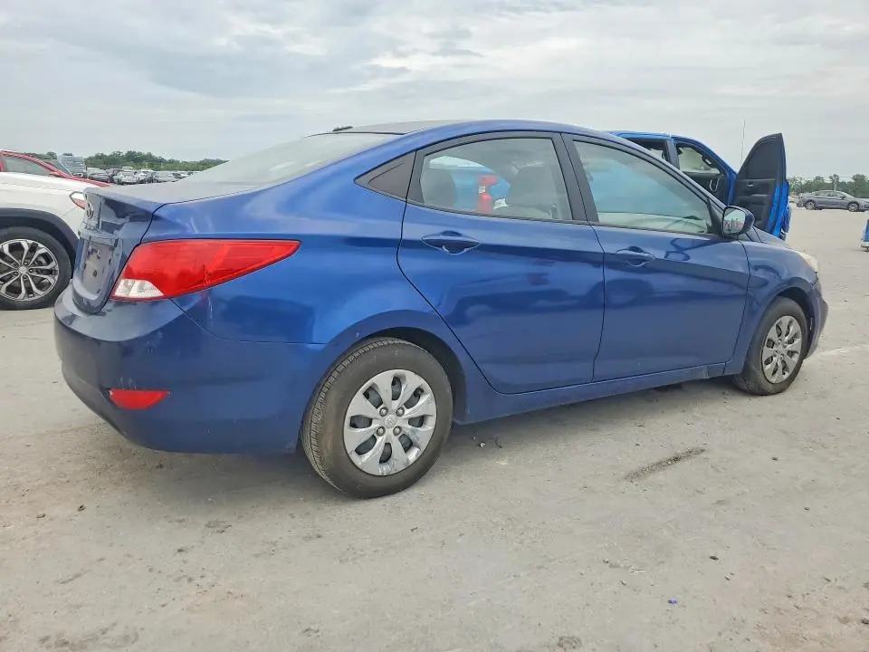 2015 HYUNDAI ACCENT GLS  