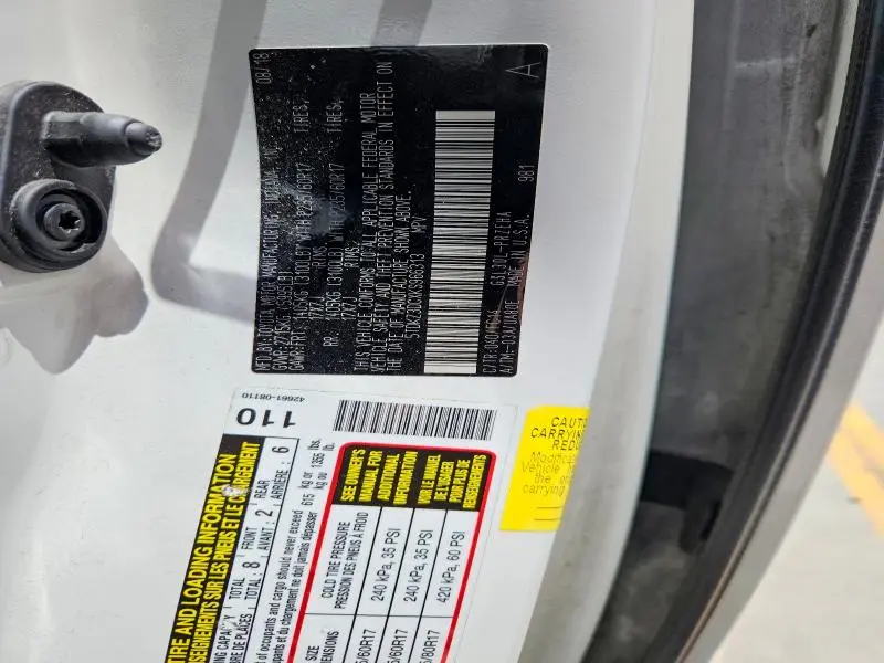 2019 TOYOTA SIENNA LE/XLE  
