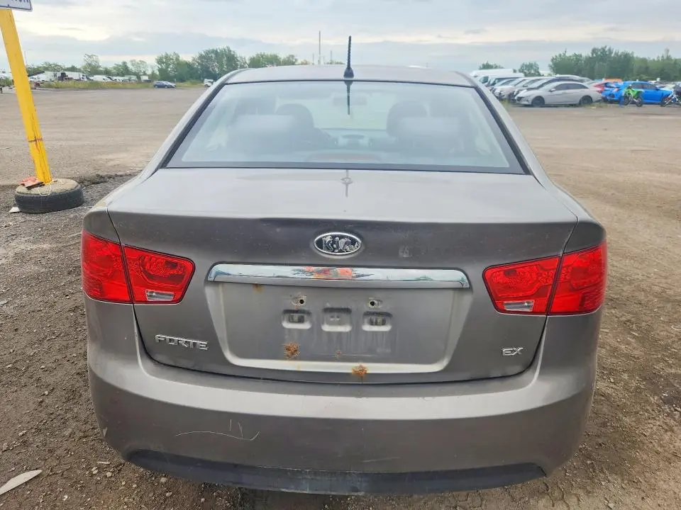 2013 KIA FORTE EX  