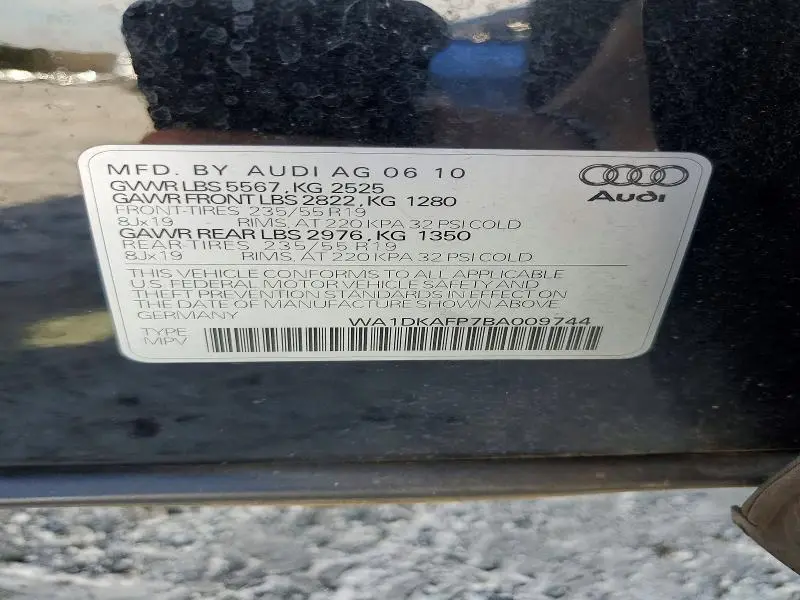 2011 AUDI Q5 PREMIUM PLUS  