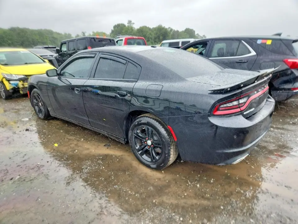 2022 DODGE CHARGER SXT  