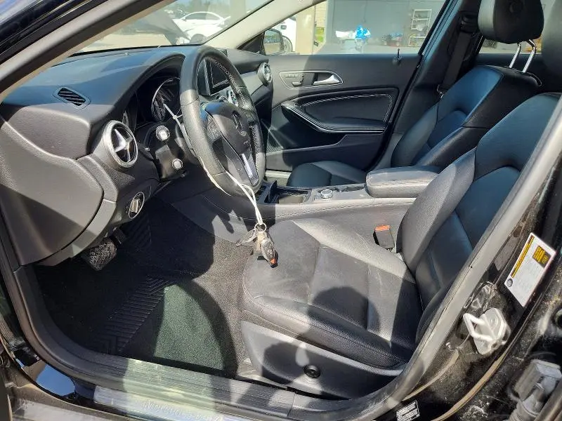 2015 MERCEDES-BENZ GLA 250 4MATIC  