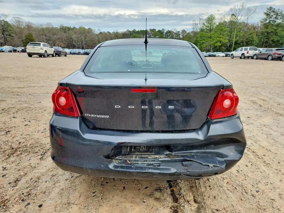 2011 DODGE AVENGER MAINSTREET  