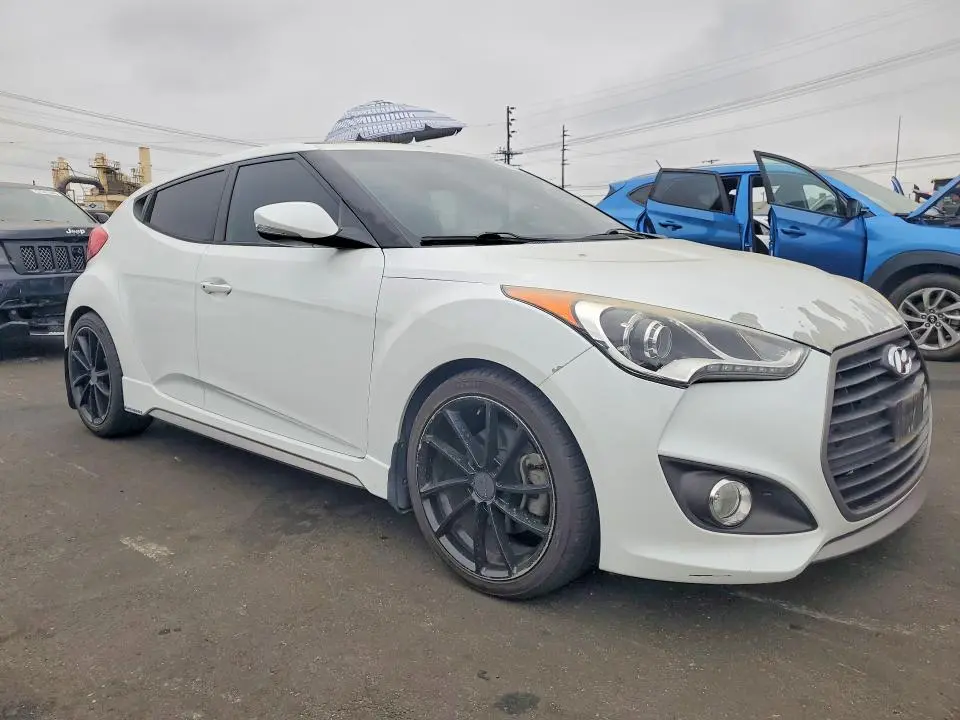 2016 HYUNDAI VELOSTER TURBO  