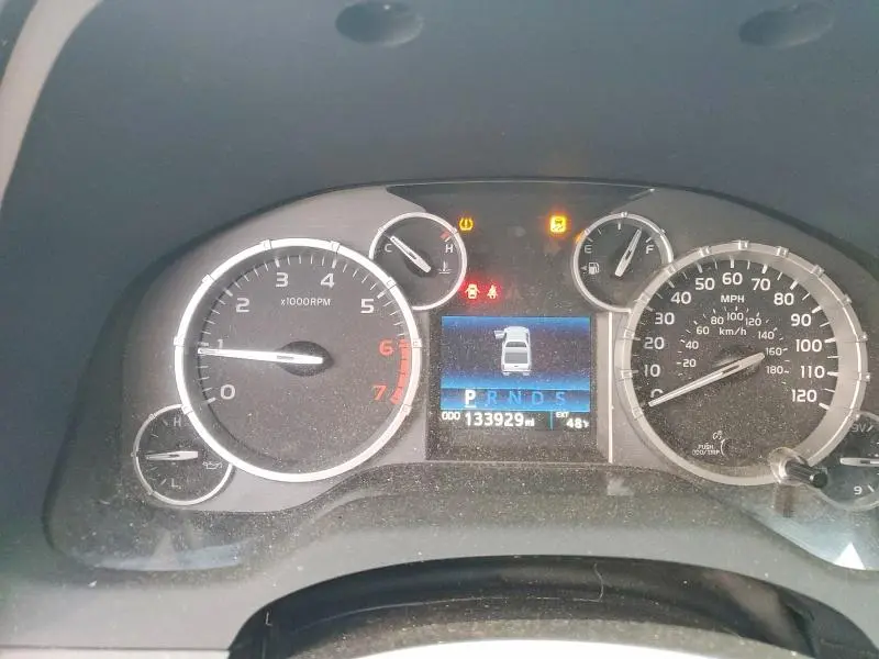 2016 TOYOTA TUNDRA SR5  