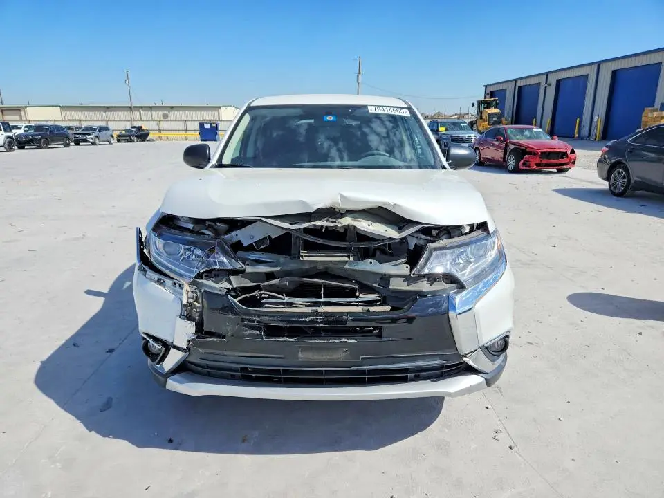 2018 MITSUBISHI OUTLANDER ES  