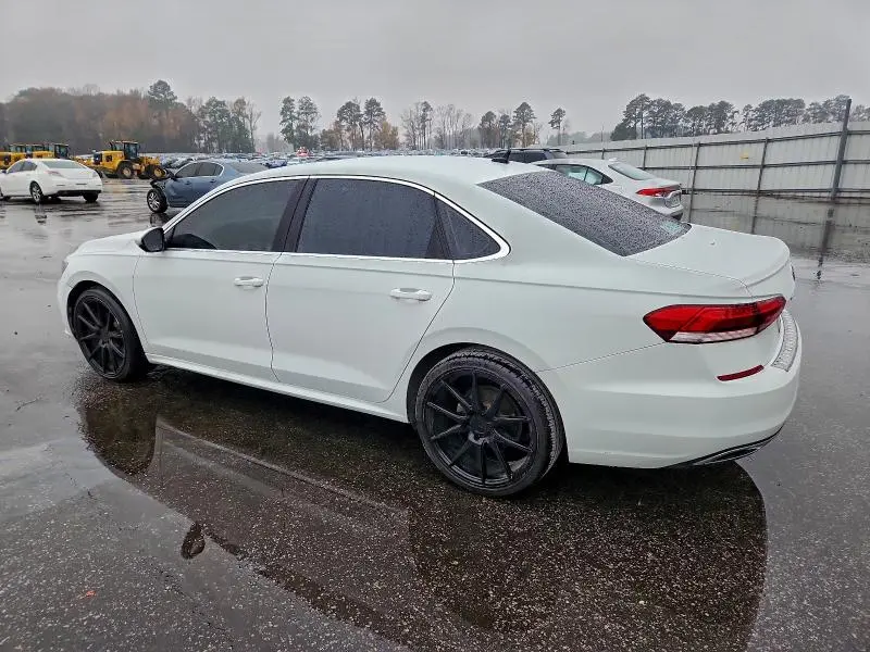 2021 VOLKSWAGEN PASSAT SE  