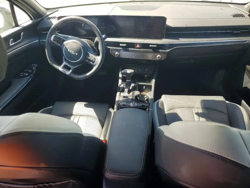 2025 KIA K5   