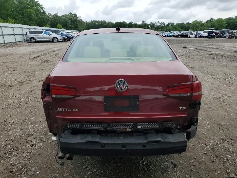 2018 VOLKSWAGEN JETTA SE  