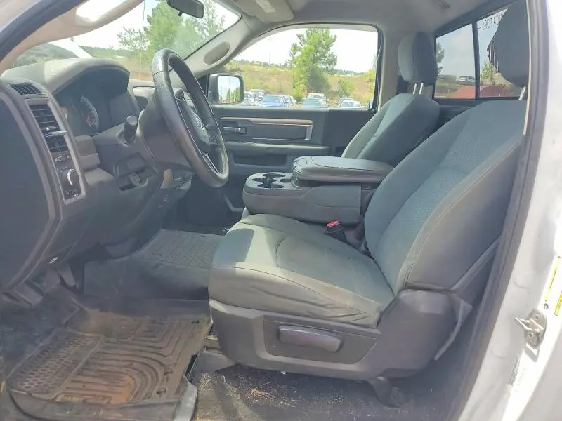 2014 RAM 1500 ST  