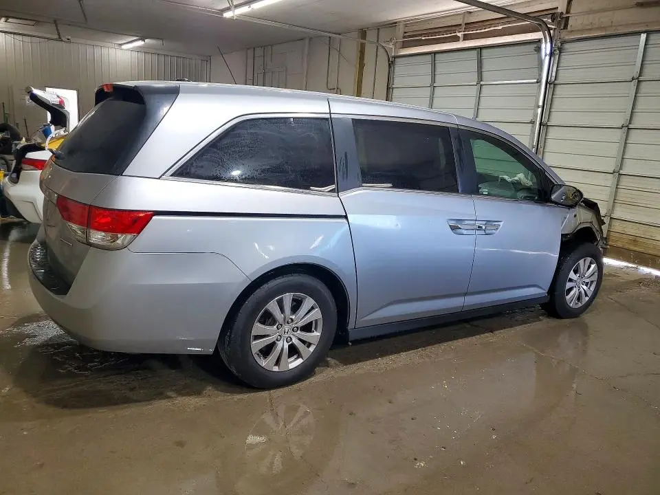 2016 HONDA ODYSSEY SE  