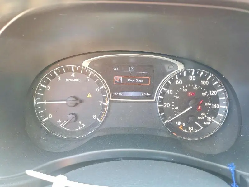 2017 NISSAN PATHFINDER SV  