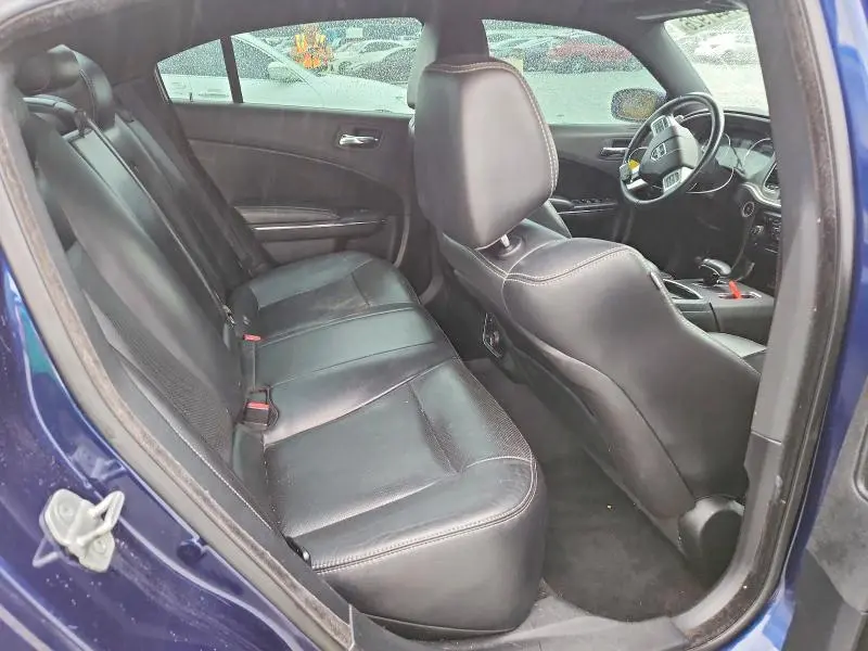 2013 DODGE CHARGER SXT  