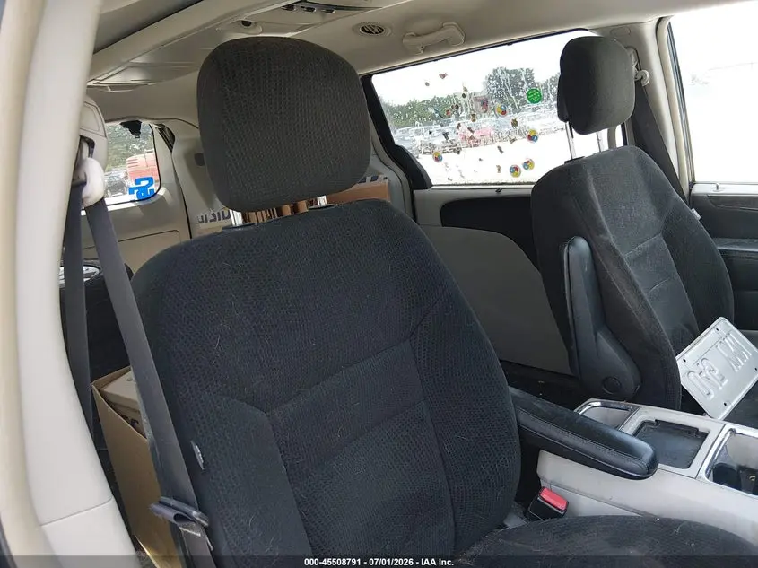 2016 CHRYSLER TOWN & COUNTRY TOURING