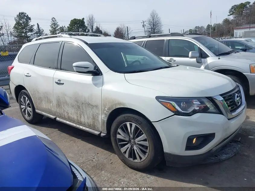 2017 NISSAN PATHFINDER SV