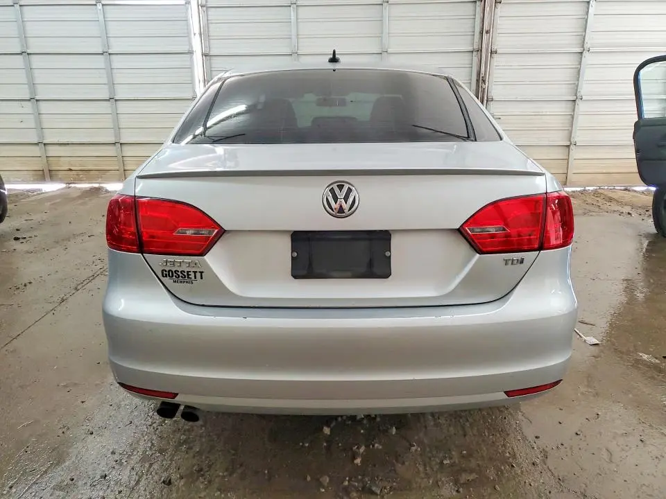 2012 VOLKSWAGEN JETTA TDI  