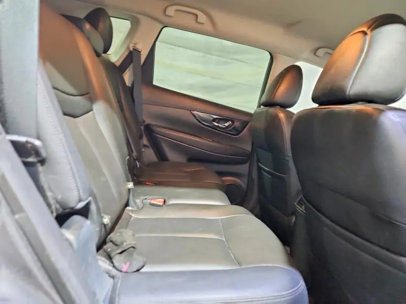 2018 NISSAN ROGUE SL  