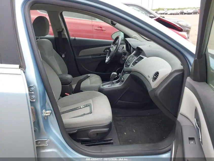 2011 CHEVROLET CRUZE 1LT