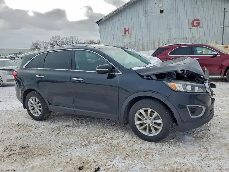 2018 KIA SORENTO LX  