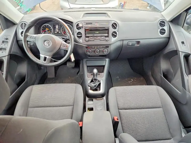 2013 VOLKSWAGEN TIGUAN S  