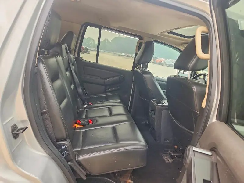 2010 FORD EXPLORER XLT  