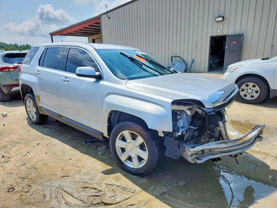 2010 GMC TERRAIN SLE  
