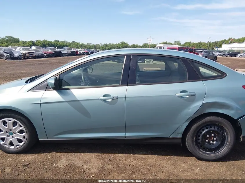 2012 FORD FOCUS SE