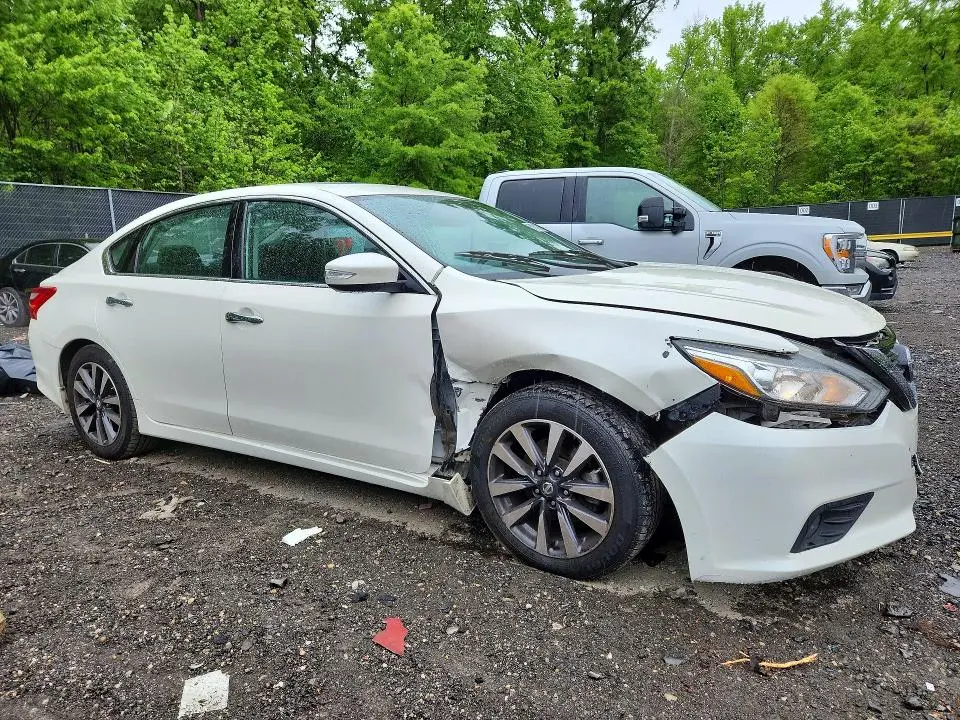 2017 NISSAN ALTIMA 2.5 SV  