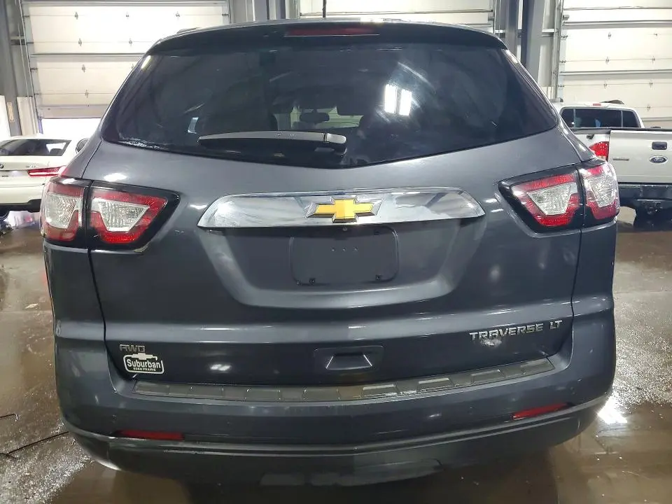 2013 CHEVROLET TRAVERSE LT  