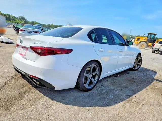 2018 ALFA ROMEO GIULIA   