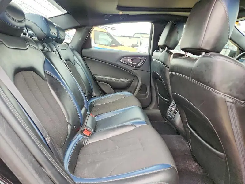 2016 CHRYSLER 200 S  