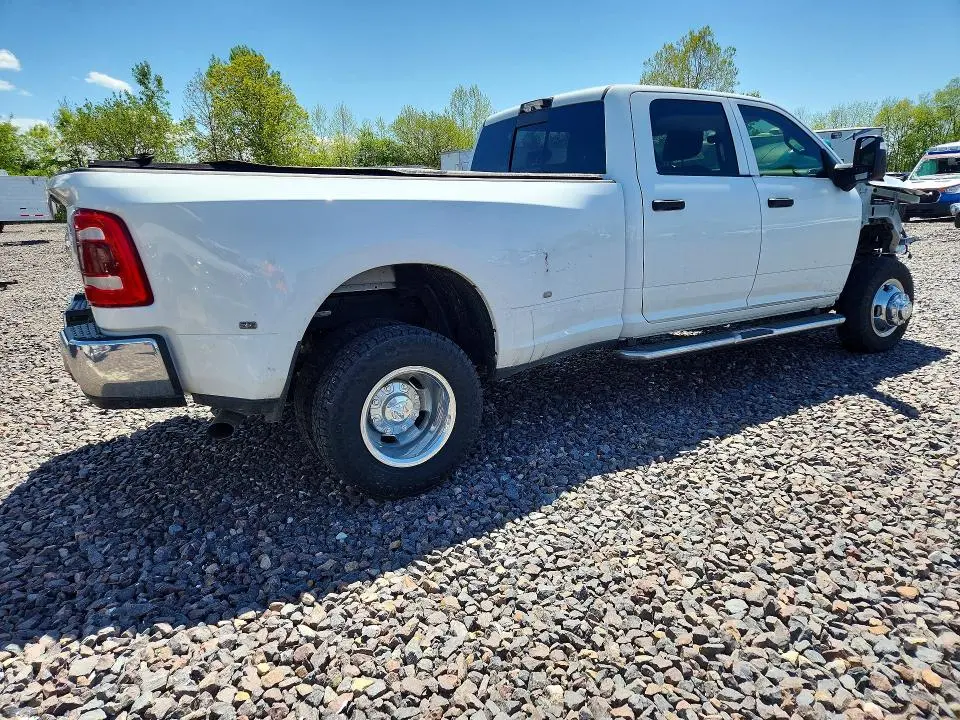 2023 RAM 3500 TRADESMAN  