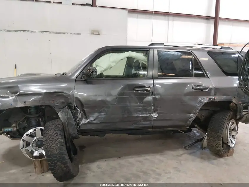 2015 TOYOTA 4RUNNER TRAIL