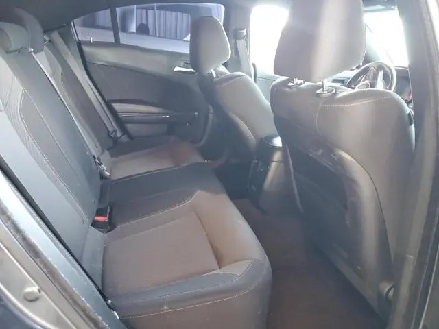 2016 DODGE CHARGER SXT  