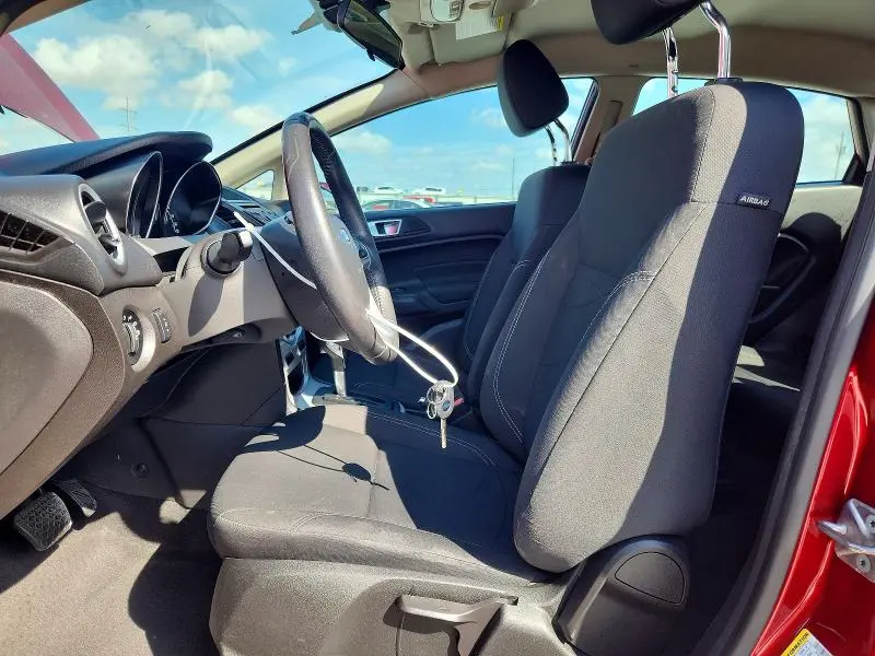 2016 FORD FIESTA SE  