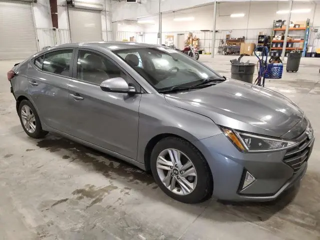 2019 HYUNDAI ELANTRA SEL  