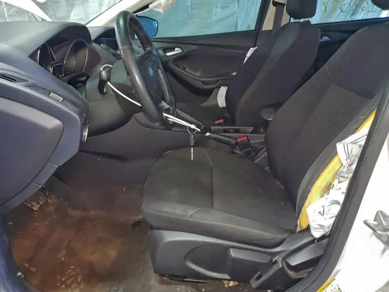 2018 FORD FOCUS SE  
