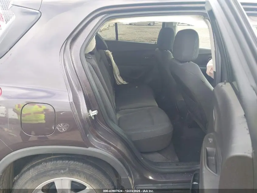 2016 CHEVROLET TRAX LT