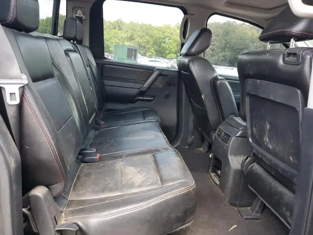 2011 NISSAN TITAN S  
