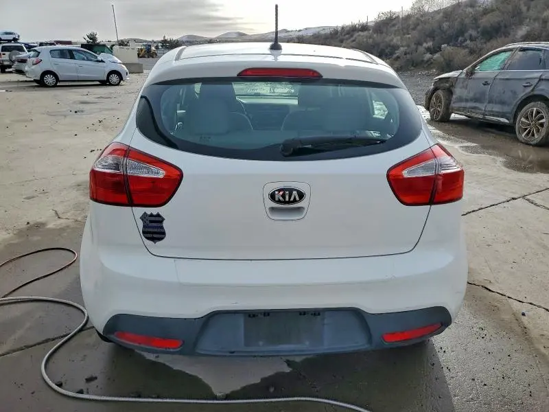 2013 KIA RIO LX  