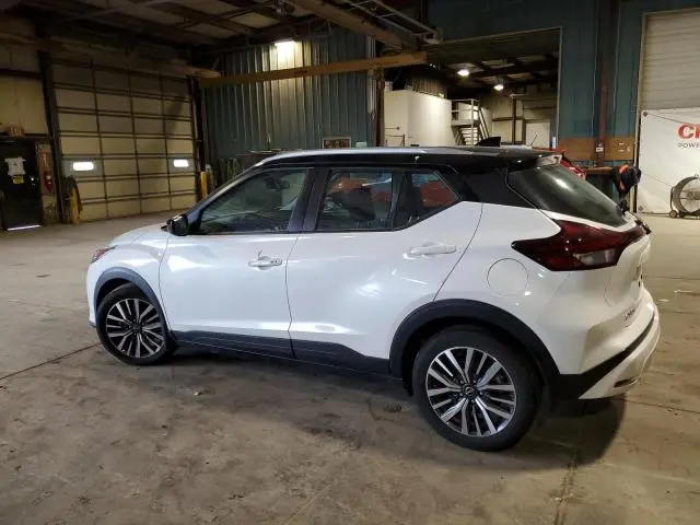 2023 NISSAN KICKS SV  